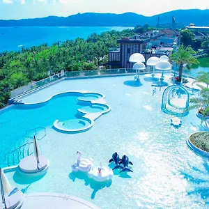 https://hualuxe-hotels-and-resorts-sanya-yalong-bay-resort.sanyahainanhotels.com