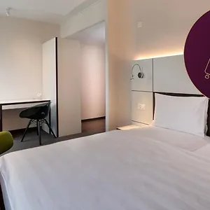 hotel-helvetia-basel.hotelsbaselswitzerland.com/